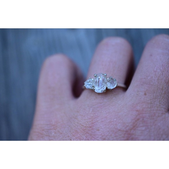 Raw Crystal Ring, Raw Stone Ring, Rings for Women, Stacking Ring, Raw Ge… - Picture 3 of 6